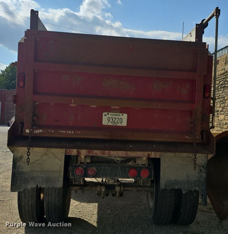 image for item DQ4573 2002 Wheeler Galion 502F end dump pup trailer