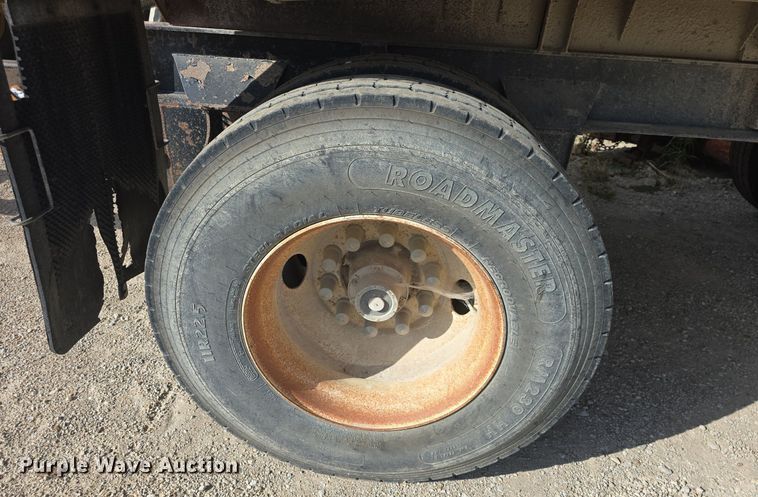 image for item DQ4573 2002 Wheeler Galion 502F end dump pup trailer