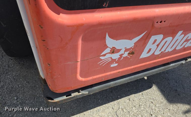 image for item DQ5172 2013 Bobcat  S750 skid steer loader