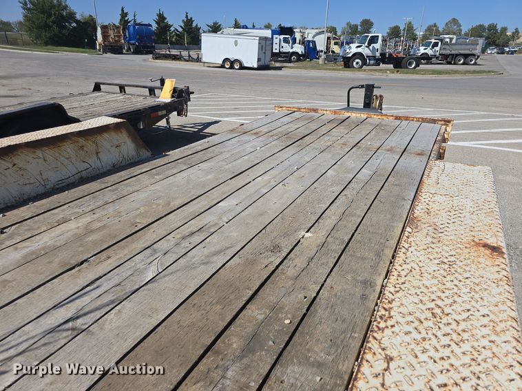 image for item DQ5174 2007 Brooks brothers CSLE equipment trailer