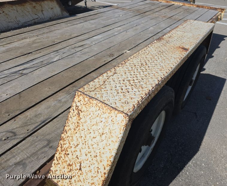 image for item DQ5174 2007 Brooks brothers CSLE equipment trailer