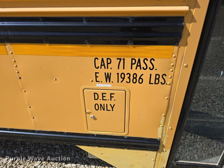 image for item DQ5176 2011 Bluebird Vision school bus