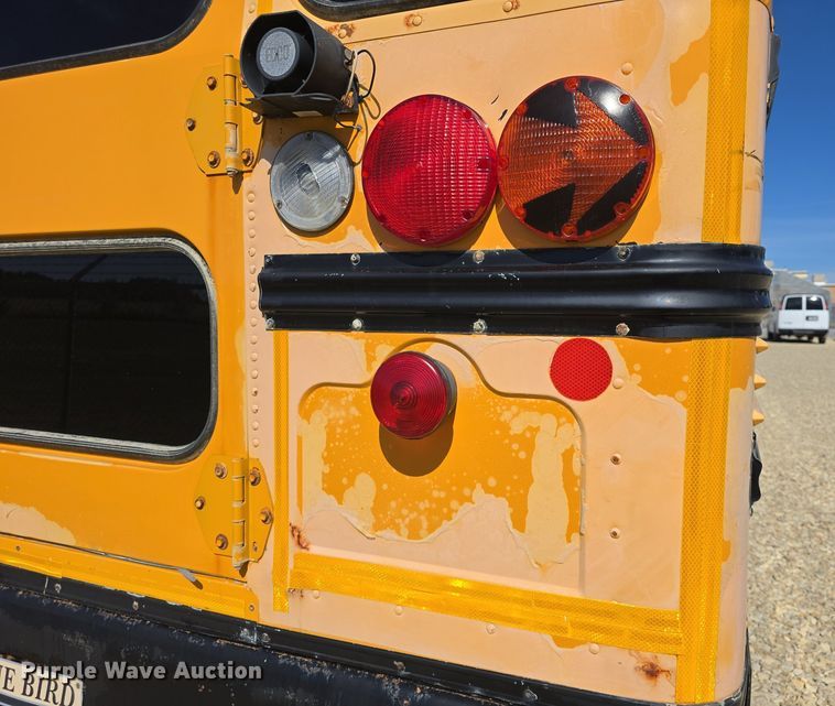 image for item DQ5176 2011 Bluebird Vision school bus