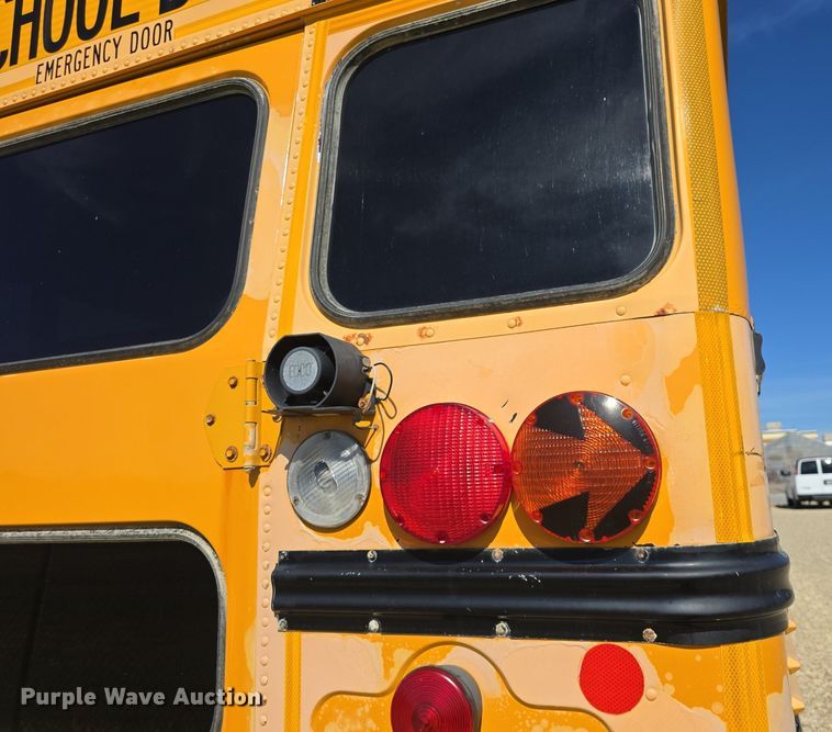 image for item DQ5176 2011 Bluebird Vision school bus