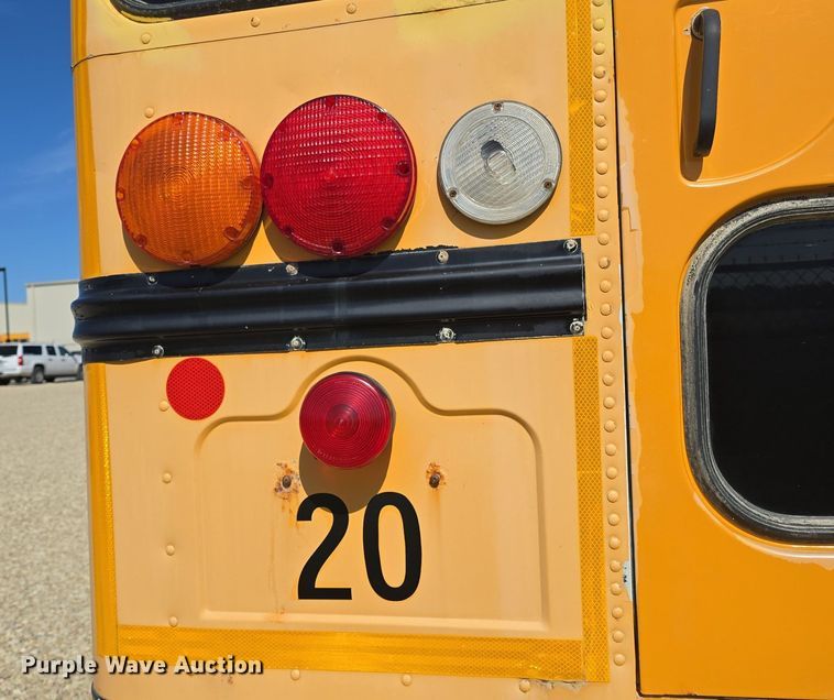 image for item DQ5176 2011 Bluebird Vision school bus