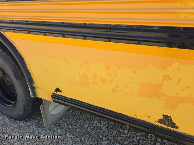 image for item DQ5176 2011 Bluebird Vision school bus