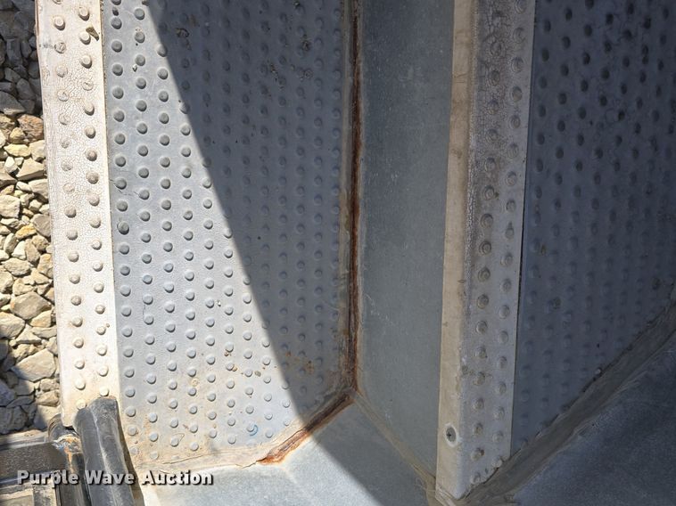 image for item DQ5176 2011 Bluebird Vision school bus