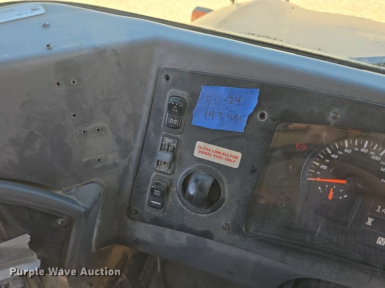 image for item DQ5176 2011 Bluebird Vision school bus