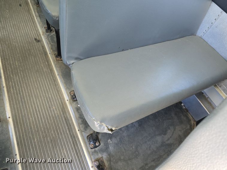 image for item DQ5176 2011 Bluebird Vision school bus