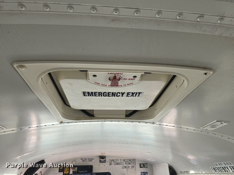 image for item DQ5176 2011 Bluebird Vision school bus