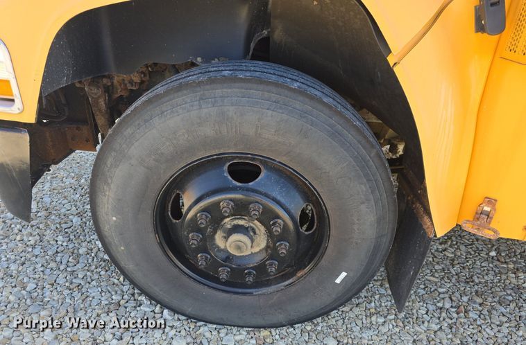 image for item DQ5176 2011 Bluebird Vision school bus