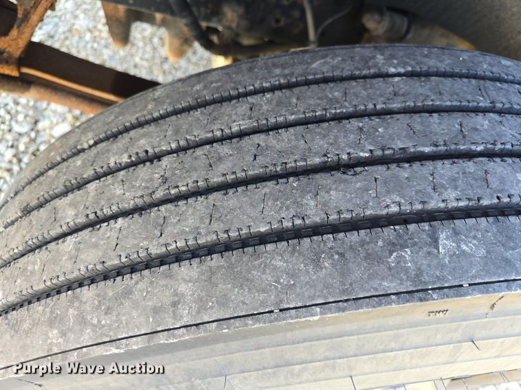 image for item DQ5176 2011 Bluebird Vision school bus