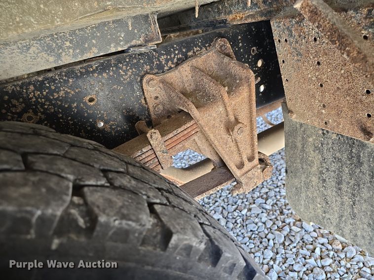 image for item DQ5176 2011 Bluebird Vision school bus