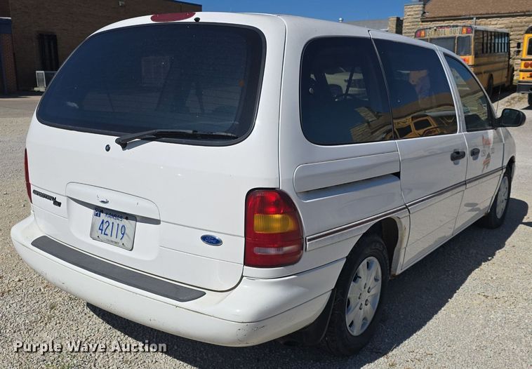image for item DQ5180 1997 Ford Windstar GL van