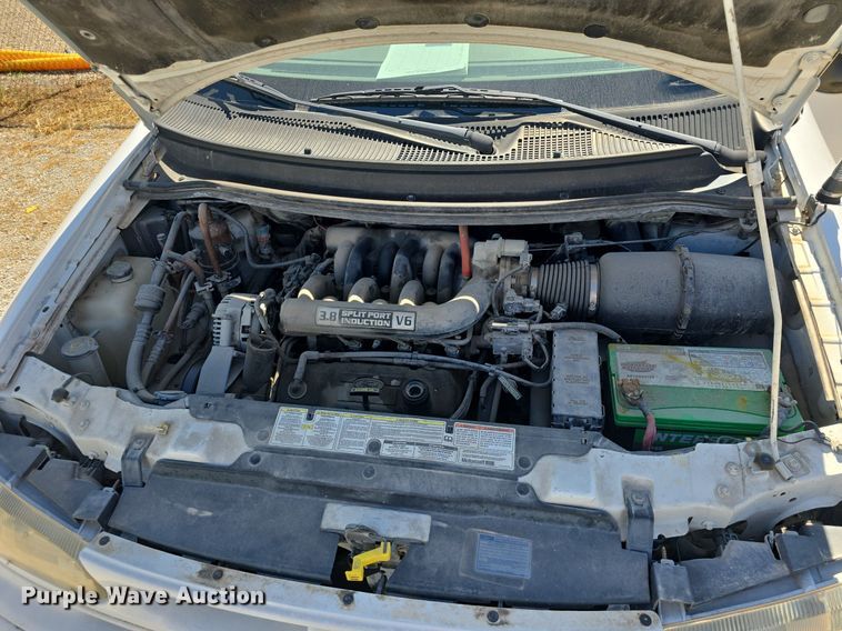 image for item DQ5180 1997 Ford Windstar GL van