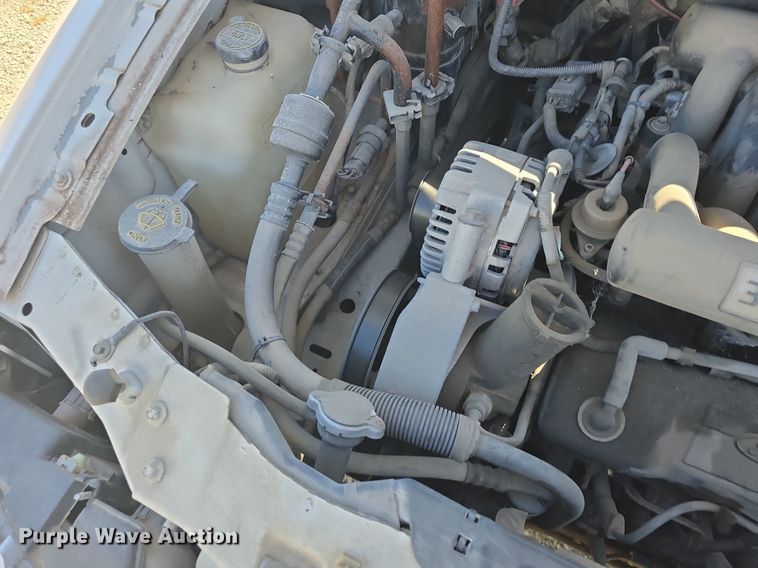 image for item DQ5180 1997 Ford Windstar GL van