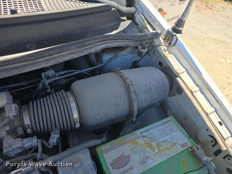 image for item DQ5180 1997 Ford Windstar GL van