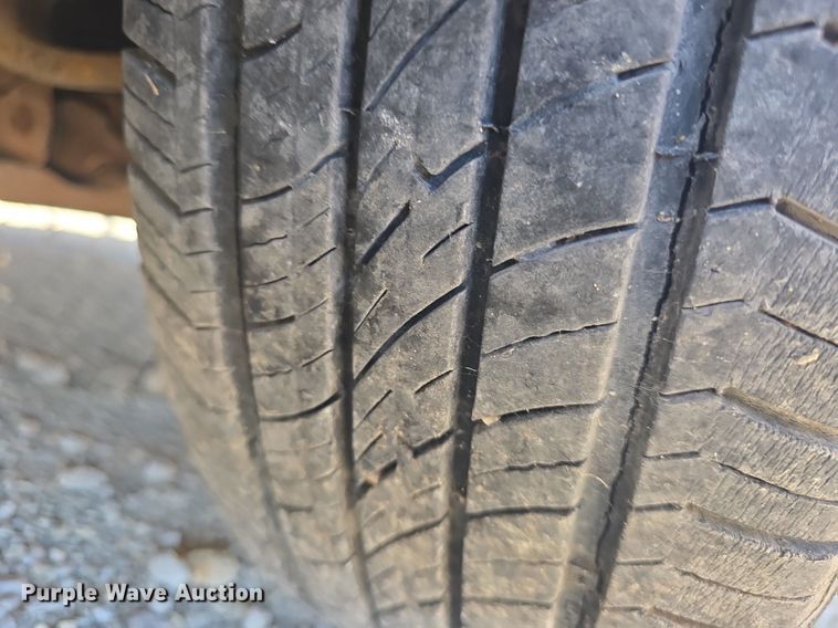 image for item DQ5180 1997 Ford Windstar GL van