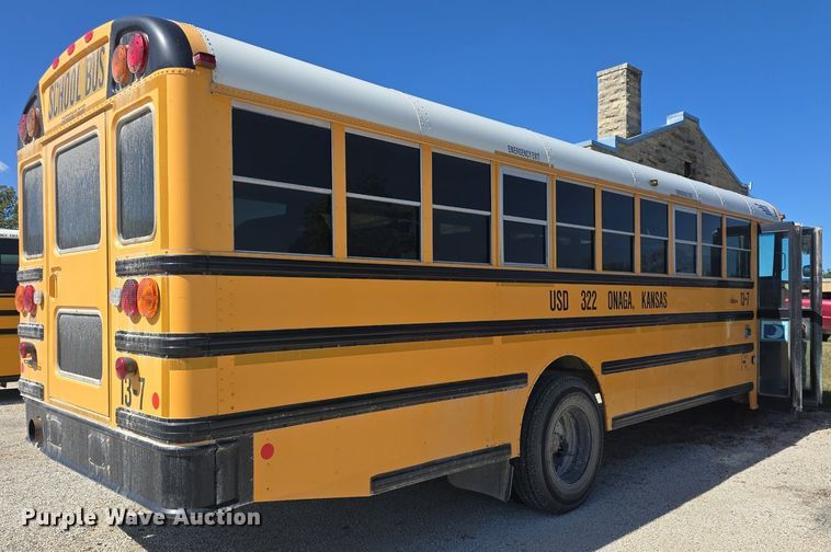 image for item DQ5181 2013 IC PB10500 school bus
