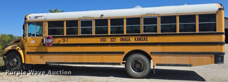 image for item DQ5181 2013 IC PB10500 school bus