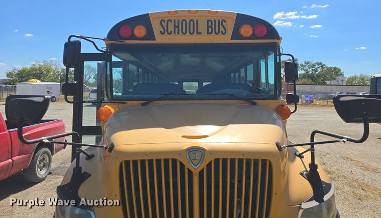 image for item DQ5181 2013 IC PB10500 school bus