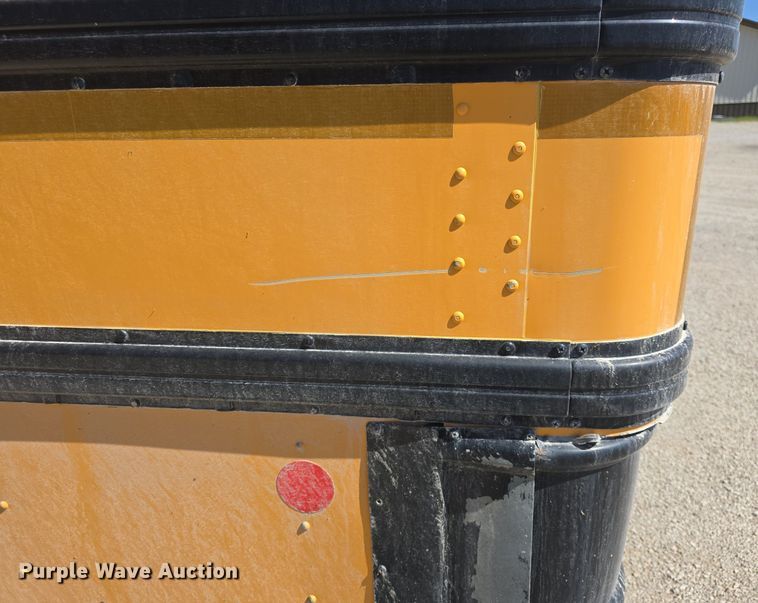 image for item DQ5181 2013 IC PB10500 school bus