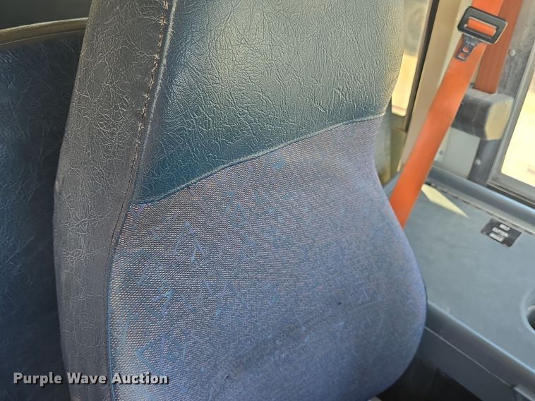 image for item DQ5181 2013 IC PB10500 school bus