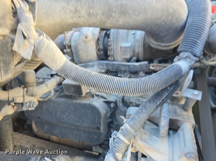 image for item DQ5181 2013 IC PB10500 school bus