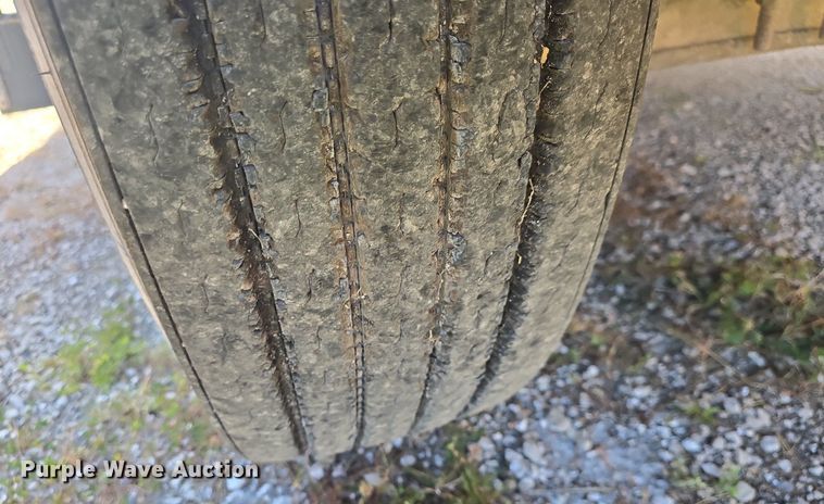 image for item DQ5181 2013 IC PB10500 school bus