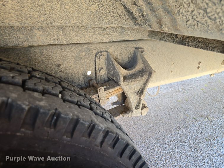 image for item DQ5181 2013 IC PB10500 school bus