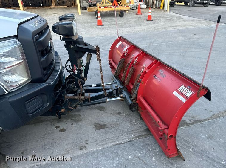 image for item DR2637 2013 Ford F550 Super Duty dump truck