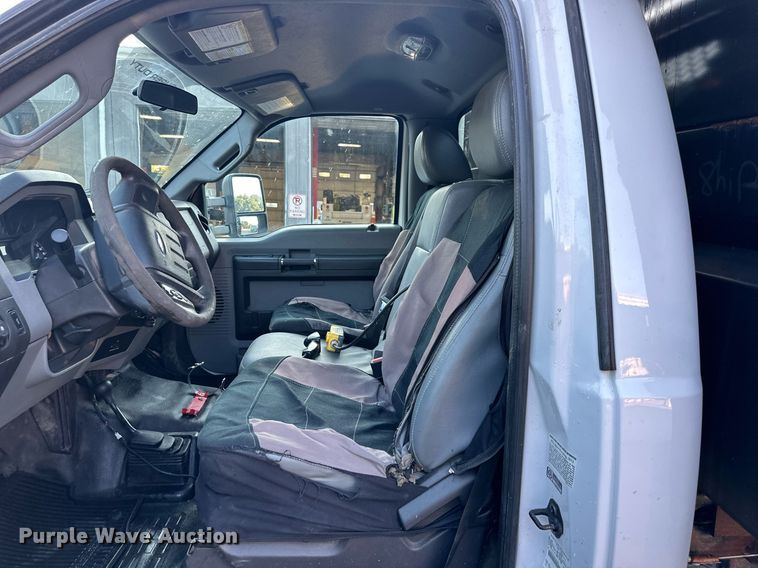 image for item DR2637 2013 Ford F550 Super Duty dump truck