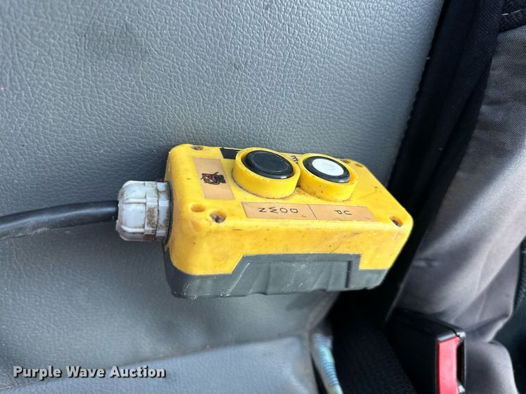 image for item DR2637 2013 Ford F550 Super Duty dump truck