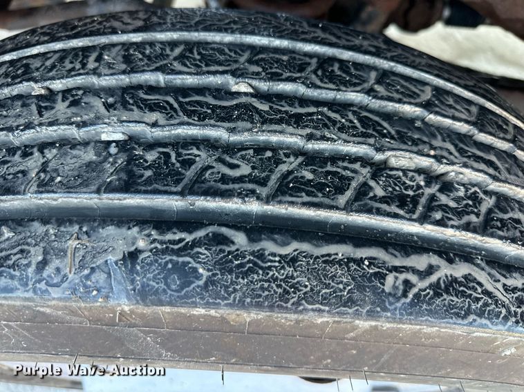 image for item DR2637 2013 Ford F550 Super Duty dump truck