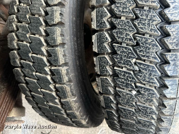 image for item DR2637 2013 Ford F550 Super Duty dump truck