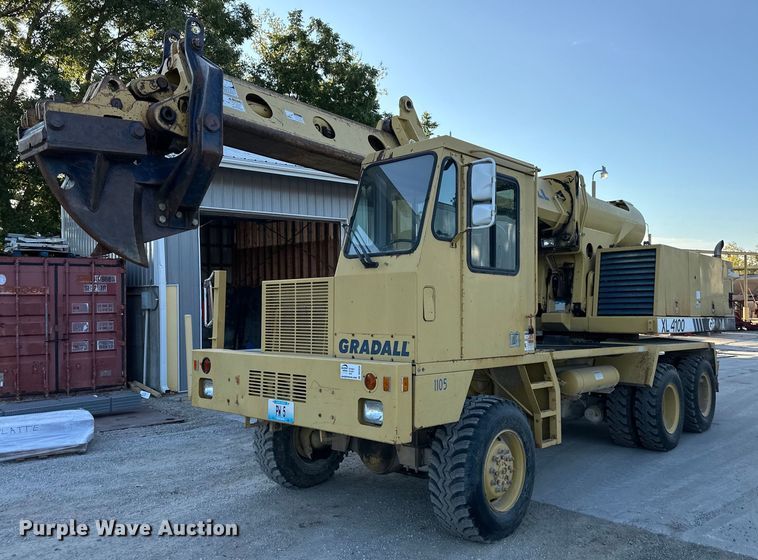 image for item DR2638 1999 Gradall XL4100 wheeled excavator