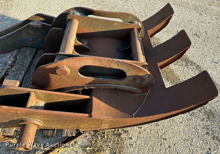 image for item DR2638 1999 Gradall XL4100 wheeled excavator