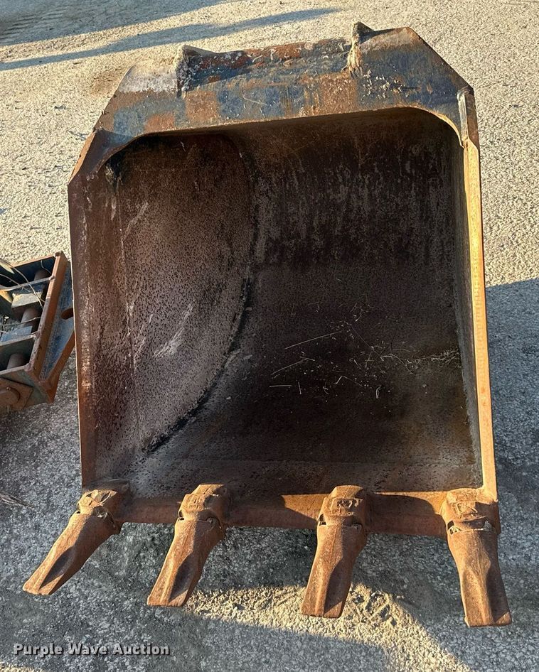 image for item DR2638 1999 Gradall XL4100 wheeled excavator