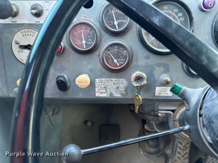 image for item DR2638 1999 Gradall XL4100 wheeled excavator