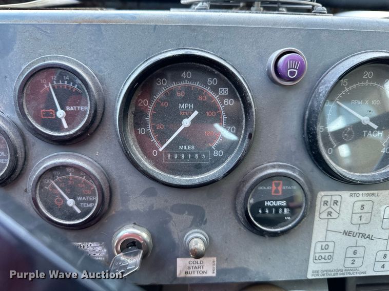 image for item DR2638 1999 Gradall XL4100 wheeled excavator