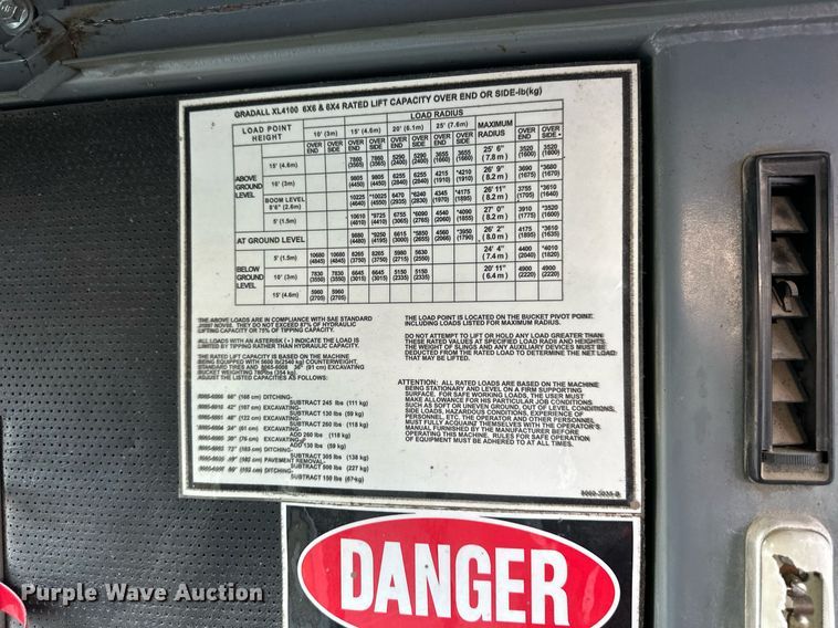 image for item DR2638 1999 Gradall XL4100 wheeled excavator