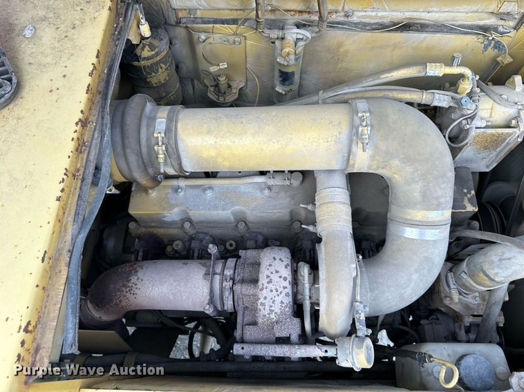 image for item DR2638 1999 Gradall XL4100 wheeled excavator