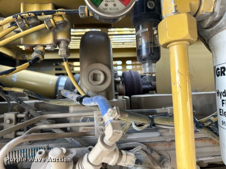 image for item DR2638 1999 Gradall XL4100 wheeled excavator