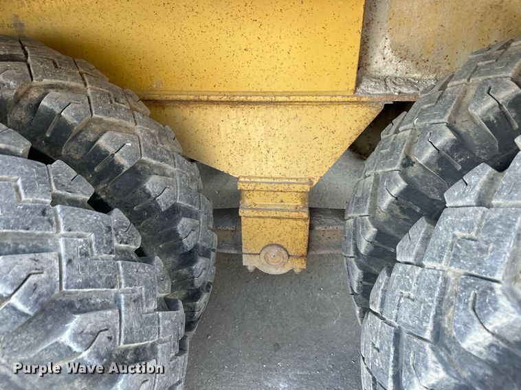 image for item DR2638 1999 Gradall XL4100 wheeled excavator