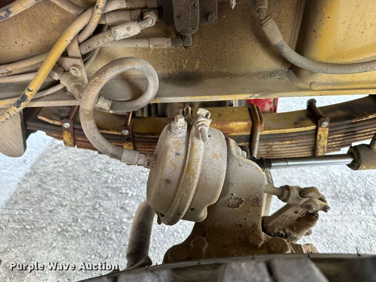 image for item DR2638 1999 Gradall XL4100 wheeled excavator