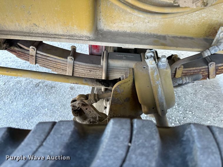 image for item DR2638 1999 Gradall XL4100 wheeled excavator