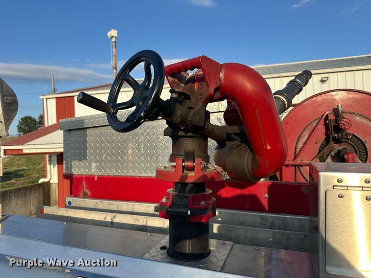 image for item DR2660 1990 Simon-Duplex Pumper Tanker pumper fire truck