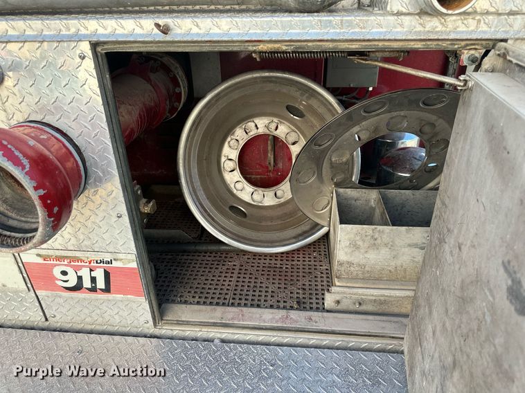 image for item DR2660 1990 Simon-Duplex Pumper Tanker pumper fire truck