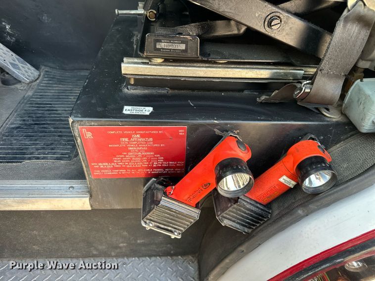 image for item DR2660 1990 Simon-Duplex Pumper Tanker pumper fire truck