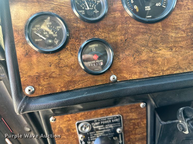 image for item DR2660 1990 Simon-Duplex Pumper Tanker pumper fire truck